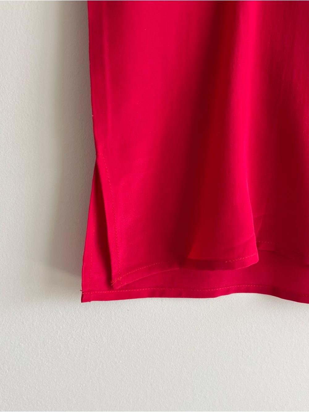 Scarlet red round neck lightweight short sleeve vintage 100% silk blouse large - Picture 6 of 9
